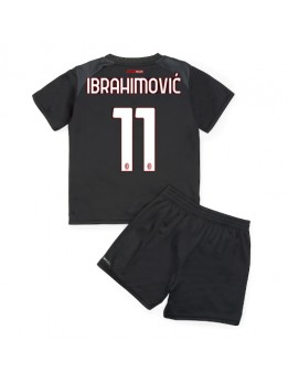 AC Milan Zlatan Ibrahimovic #11 Heimtrikotsatz für Kinder 2022-23 Kurzarm (+ Kurze Hosen)